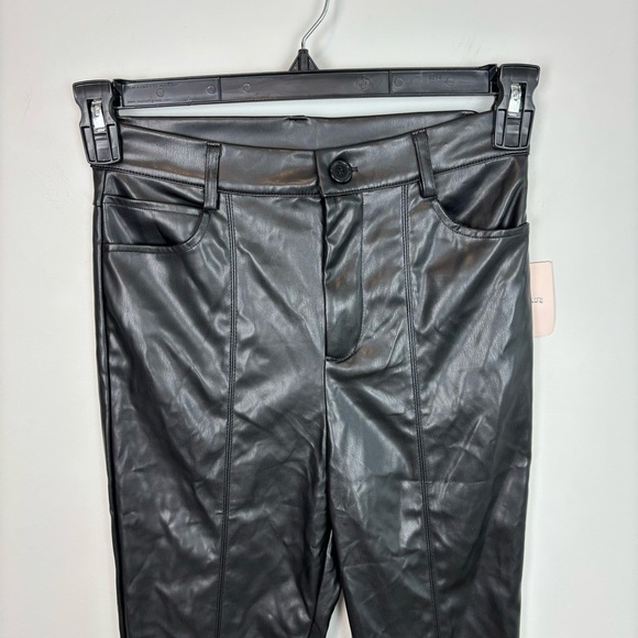 Superdown Megan High Rise Pant in Black Size XS - Picture 3 of 12